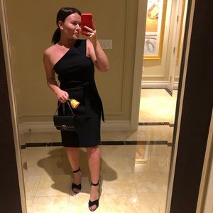 Meet your Posher, Farida